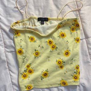 Faded rose size small women’s/girls tank top yellow with sunflowers
